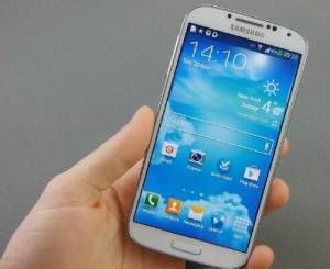 samsung s4mini سفید جاوا