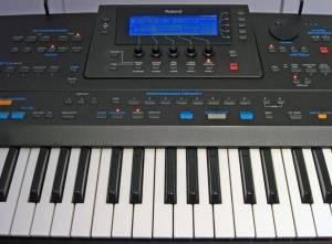 Roland E96