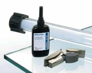 واردات و پخش عمده انواع چسب های (UV Adhesive)