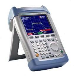 دستگاه اسپکتروم انالایزر روداندشوارز دستی rohde&schwarz FSH6 6ghz