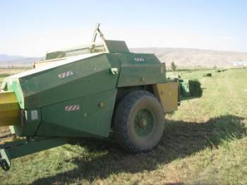 بیلر مکعبی مدل PT-165