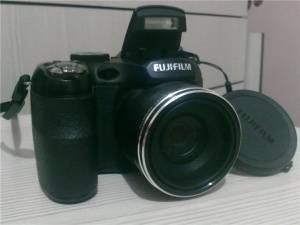 دوربین عکاسی دیجیتال Fujifilm S1600 در حد نو،HD با 1 سال گارانتی