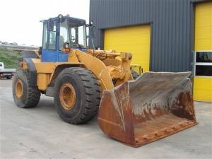 لودر لاستیک کاترپیلار CATERPILLAR 960F