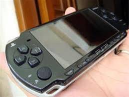 PSP SLIM 2004 PIANO BLACK