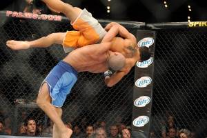 آموزش MMA