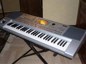 KORG  PA80