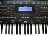 Roland E500