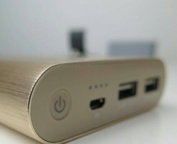 adata pv110 power bank