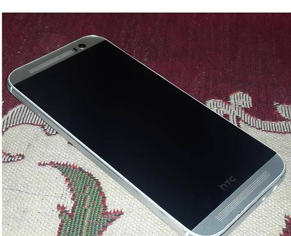 HTC-M8 silver 32gig