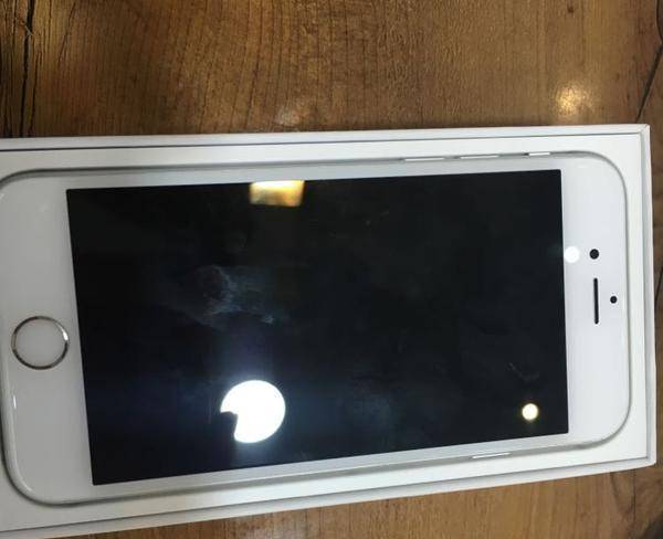 iphone 6s 64GB silver