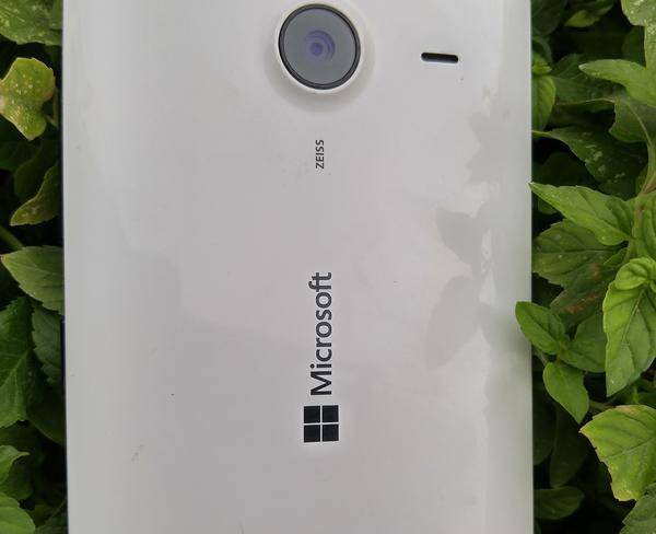 lumia 640 xl dual sim یک ماه کارکرد