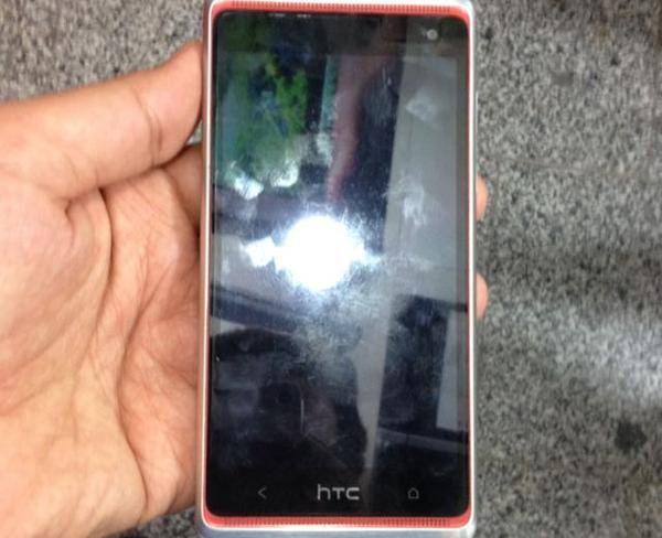 گوشی htc مدل desire 600