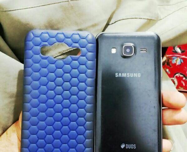 samsung j5 در حد