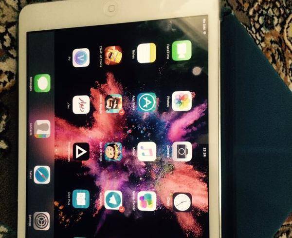 ipad mini 64gig سیم کارت خور٤جی