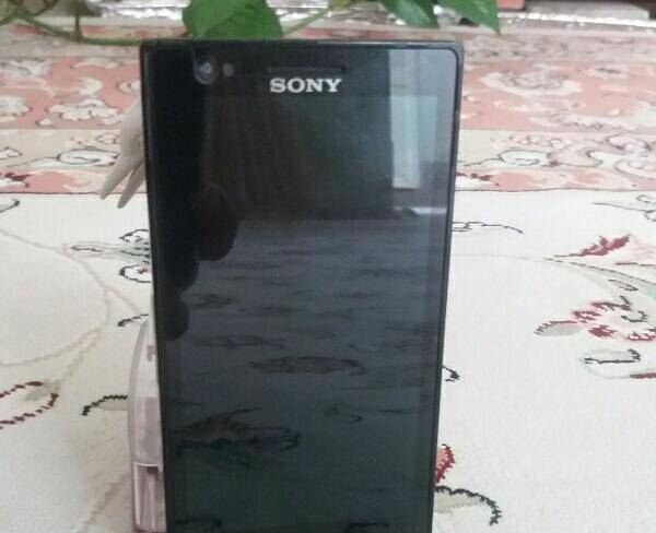 SONY XPERIA P