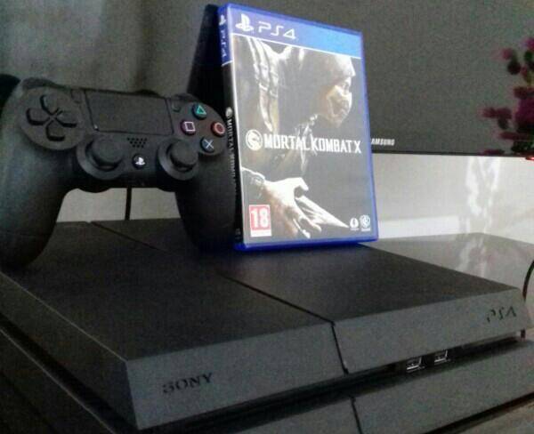 ps4 1tra 1216b با بازی فیزیکی