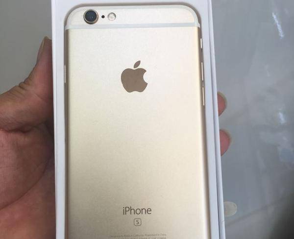 ایفون 6s 64 gig gold