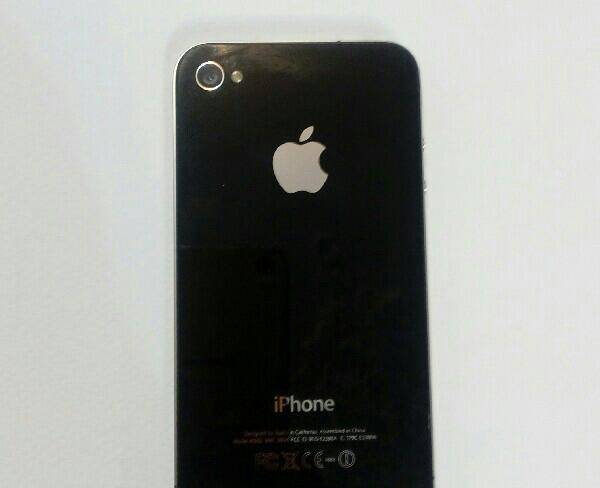 گوشی iphone 4 _ 32 g