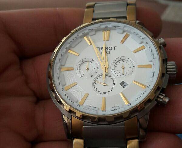 saat tissot