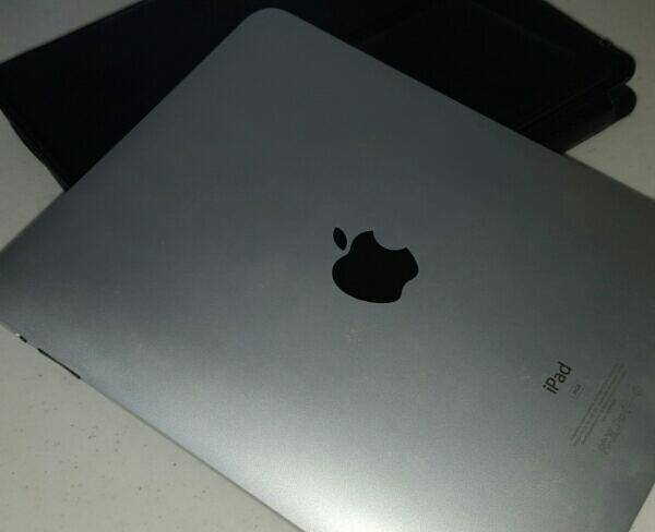 ipad 1 - 16gb - wifi