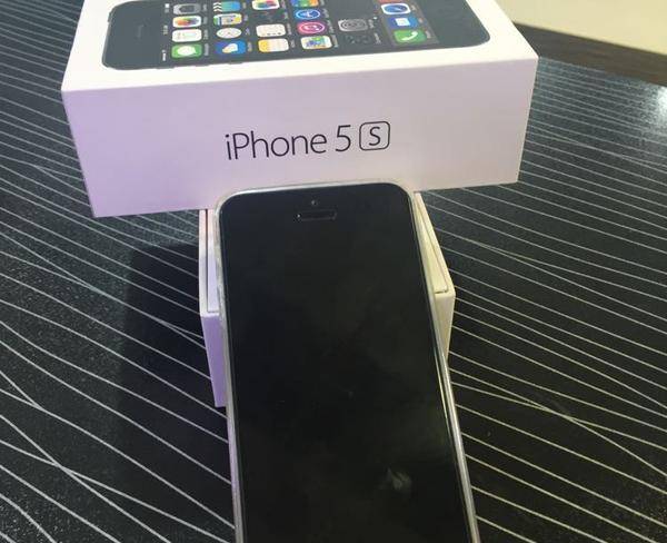 Iphone 5S 64G LLA