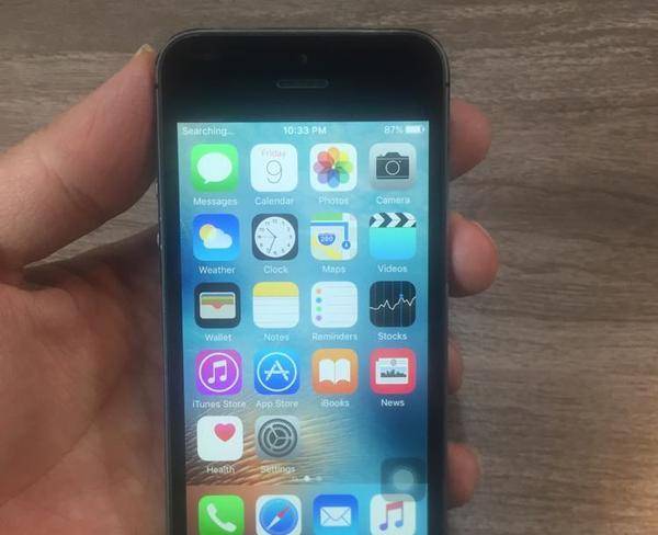 آیفون 5s مشکی