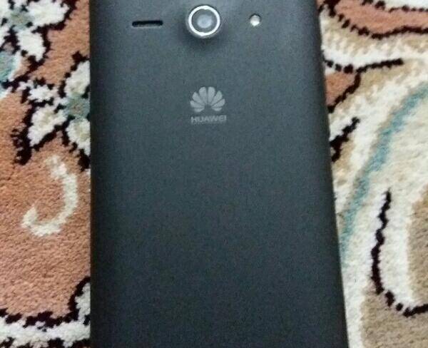 HUAWEI Y530